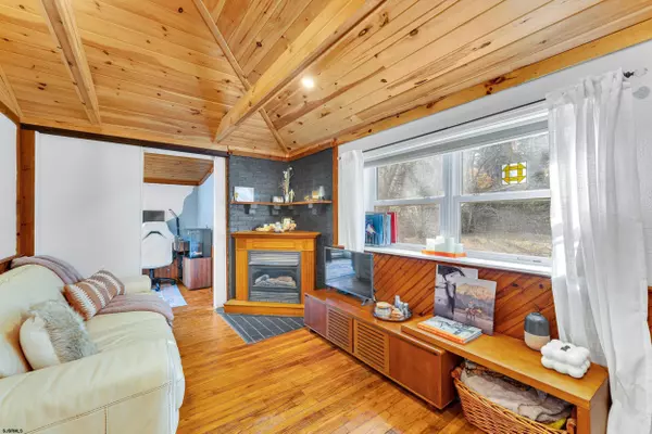 Hammonton, NJ 08037,2630 Circle Dr Dr