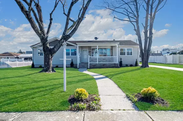 600 Hollywood Dr, Northfield, NJ 08225