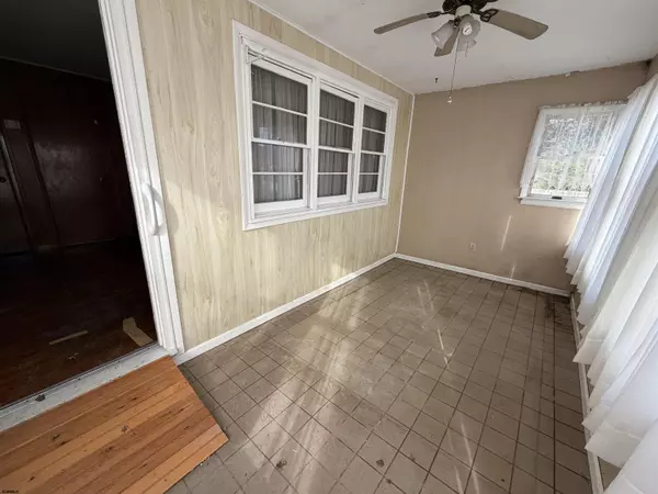 205 Avocado Road, Cape May Court House, NJ 08210