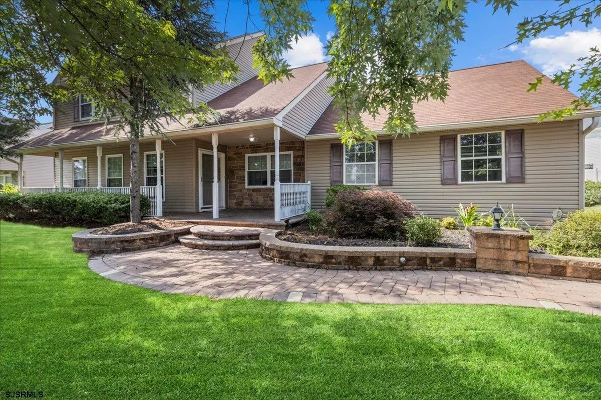 Sicklerville, NJ 08081,61 Olympia Ln