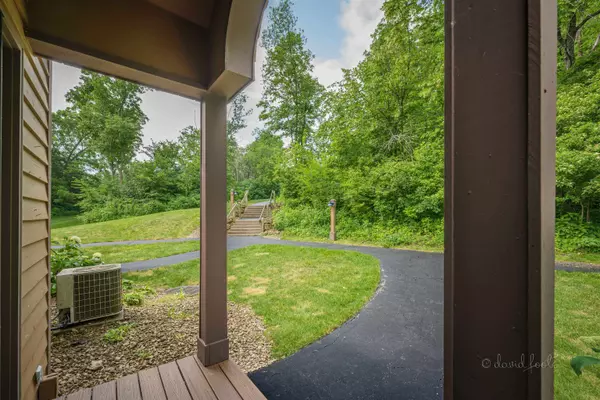 Galena, IL 61036,33 Creekwood Lane