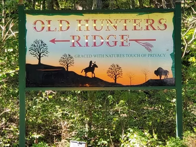 Dixon, IL 61021,2174 Fawn Ridge Drive