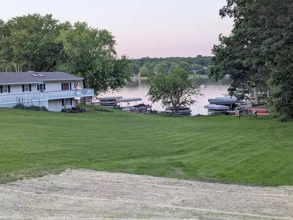 Lake Summerset, IL 61019,1965 Baintree Road