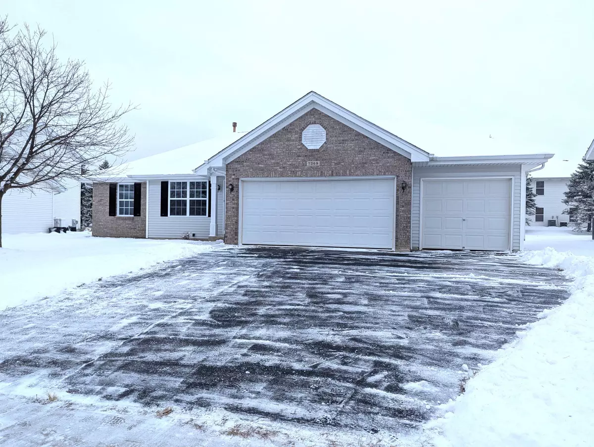 Rockford, IL 61107,7368 ASHTON VILLA