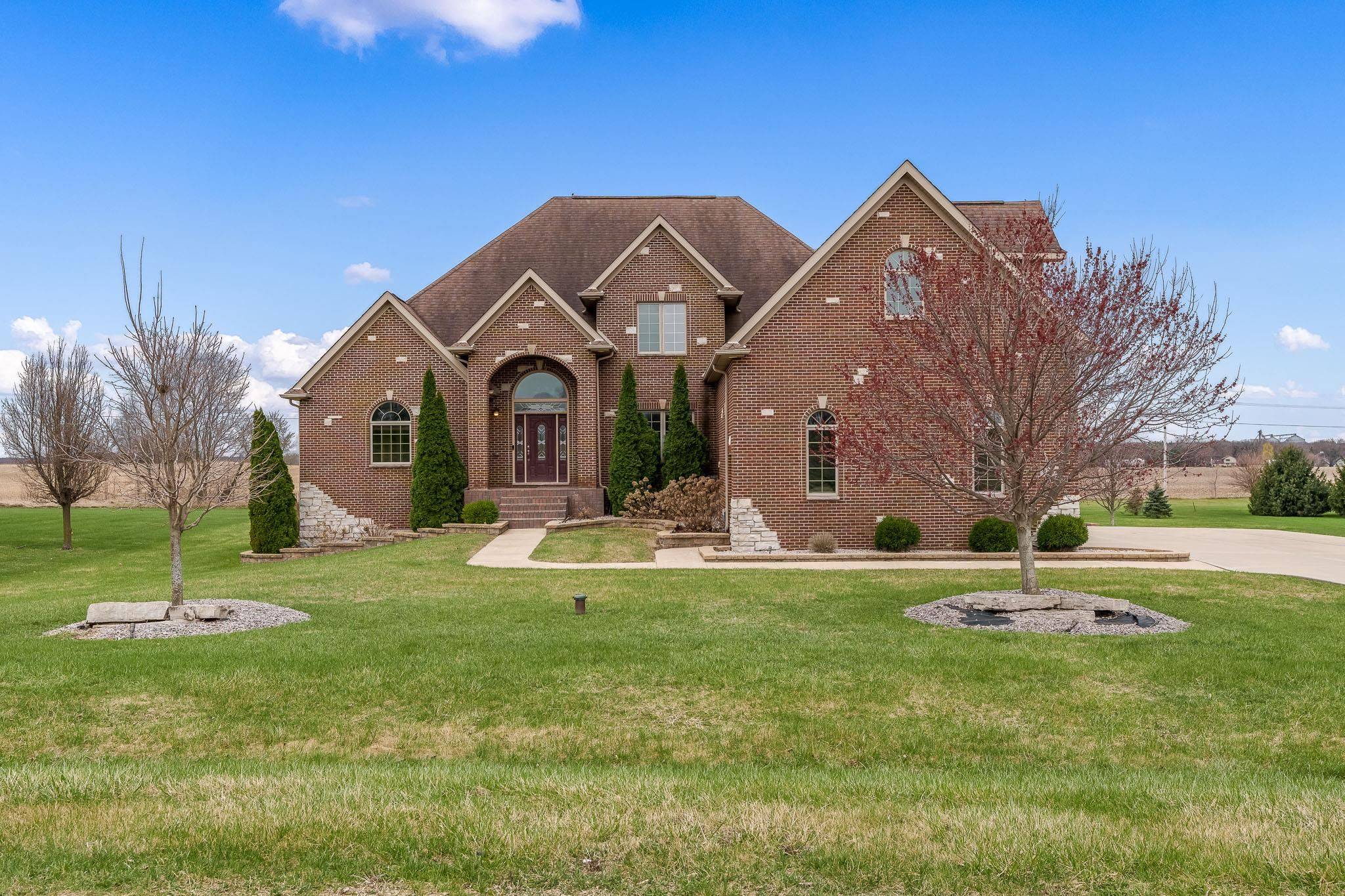9259 E Hayrack Trail, Stillman Valley, IL 61084