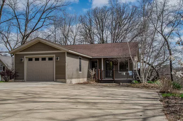 Apple River, IL 61001,7A252 Tomahawk Lane