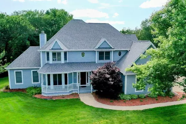 Dixon, IL 61021,301 Fieldstone Lane