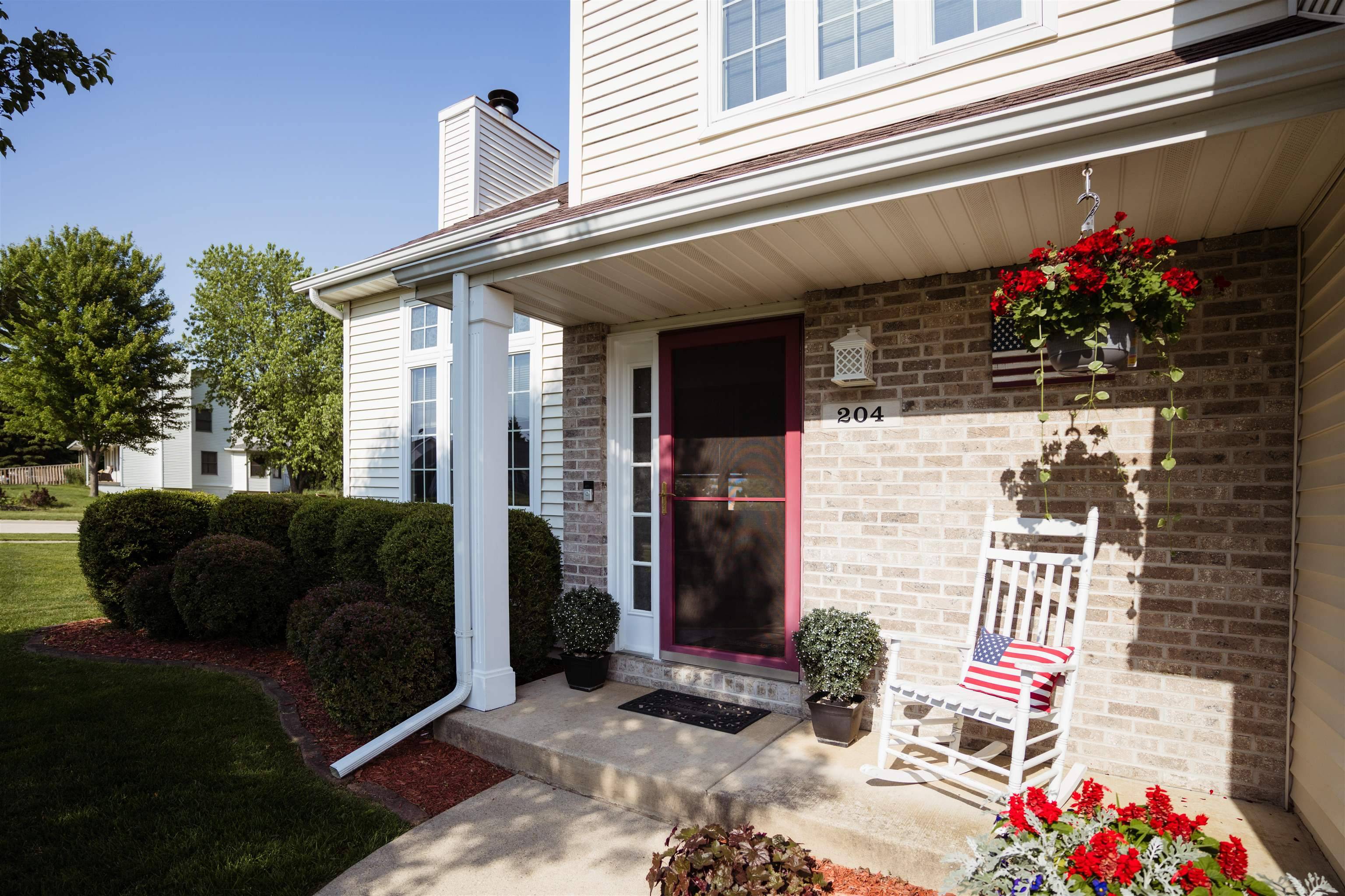 Poplar Grove, IL 61065,204 Carson Drive