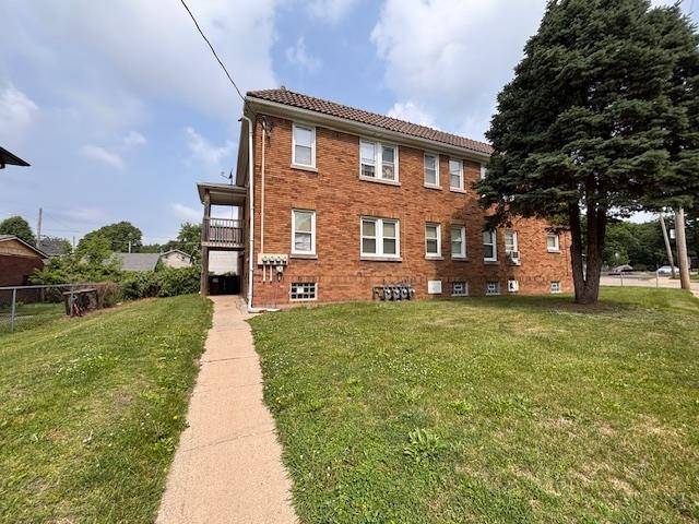 Rockford, IL 61104,1921 charles Street
