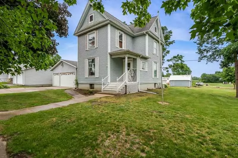 Davis Junction, IL 61020,202 E Chicago Avenue