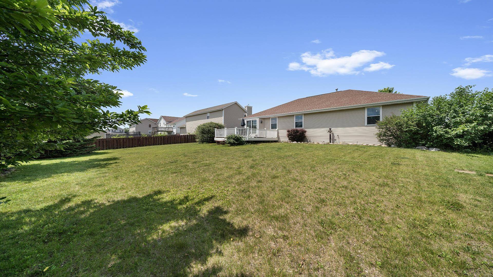 Rockford, IL 61101,3842 Allenhurst Lane