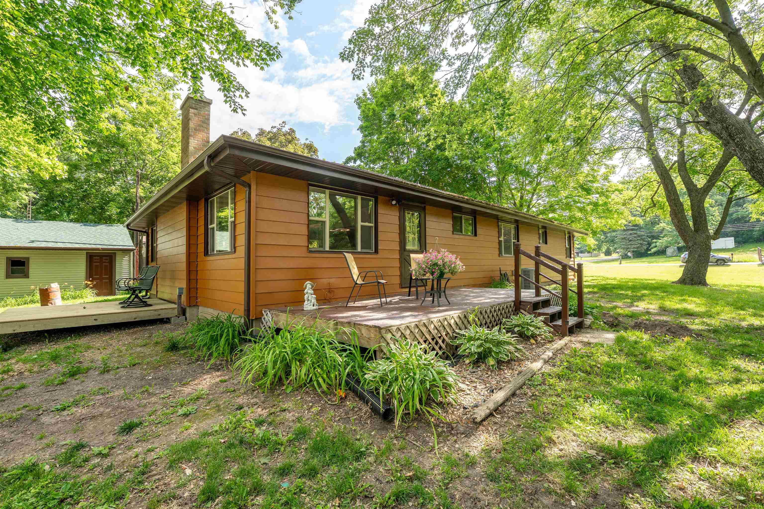 1162 S Bradley Lane, Oregon, IL 61061