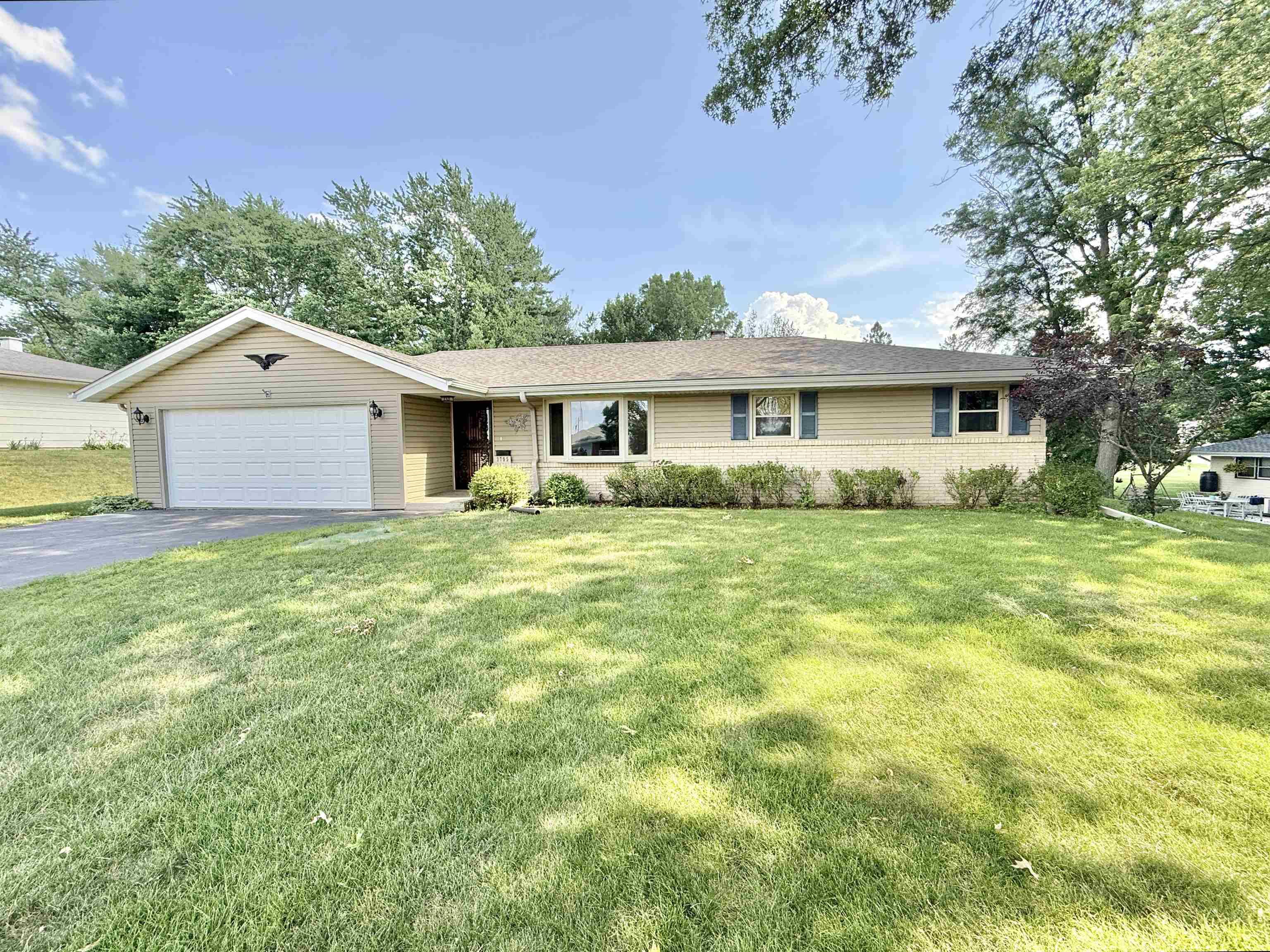 2795 Cascade Drive, Rockford, IL 61109