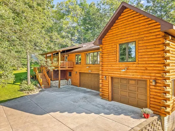 1995 Baintree Drive, Lake Summerset, IL 61019