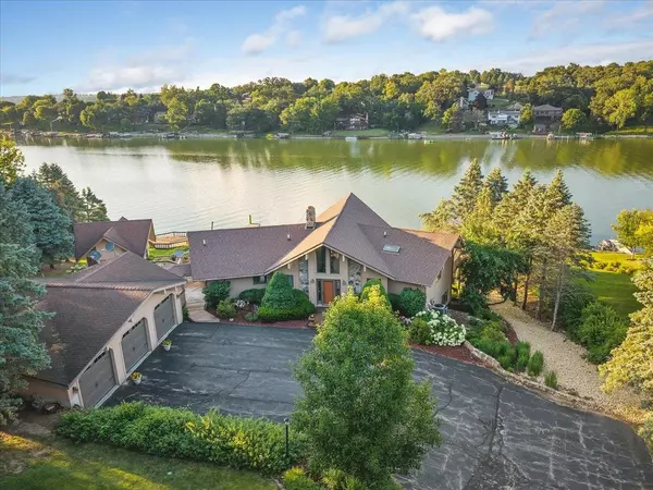 Lake Carroll, IL 61046,21-43 Marina Court