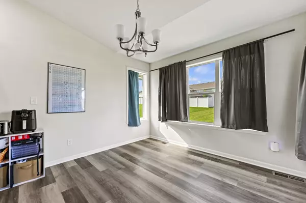 Beloit, WI 53511,3728 Prairie Falcon Pass