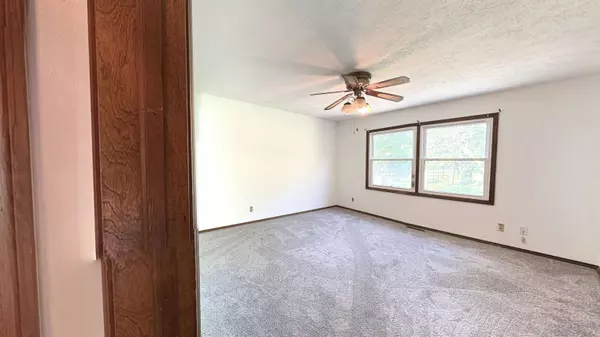 Loves Park, IL 61111,6092 Torch Lite Trail