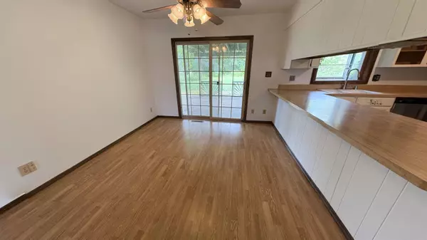 Loves Park, IL 61111,6092 Torch Lite Trail