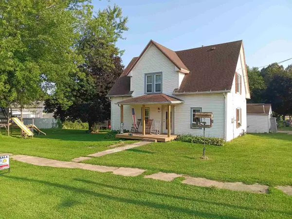 303 E Snyder Street, Davis, IL 61019