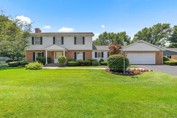 5797 HOYLAKE Drive, Rockford, IL 61107