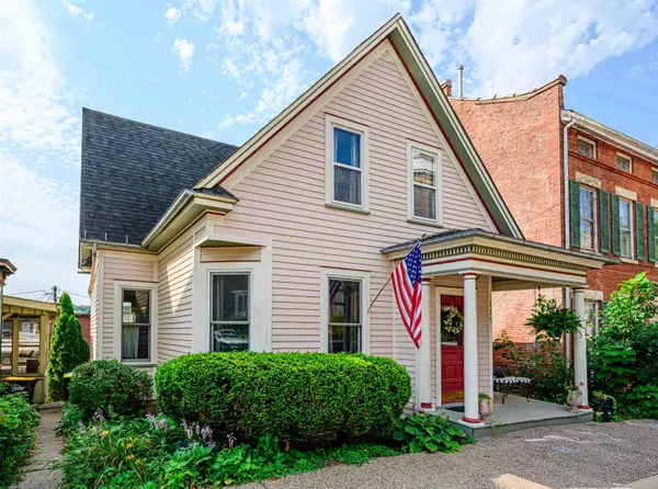 115 N Bench Street, Galena, IL 61036