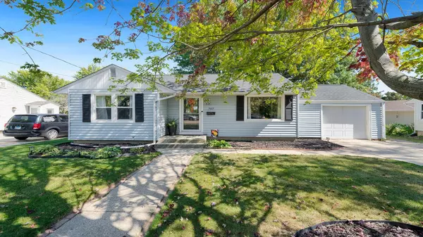 707 S 7th Street, Oregon, IL 61061