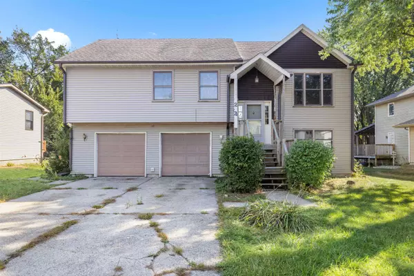 204 SE Brandywine Drive, Poplar Grove, IL 61065