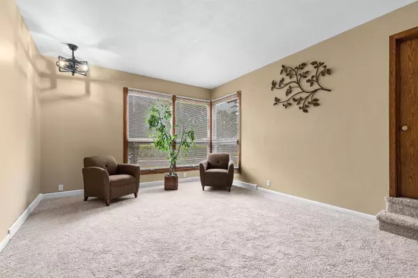 Rockford, IL 61103,1514 Belmont Boulevard