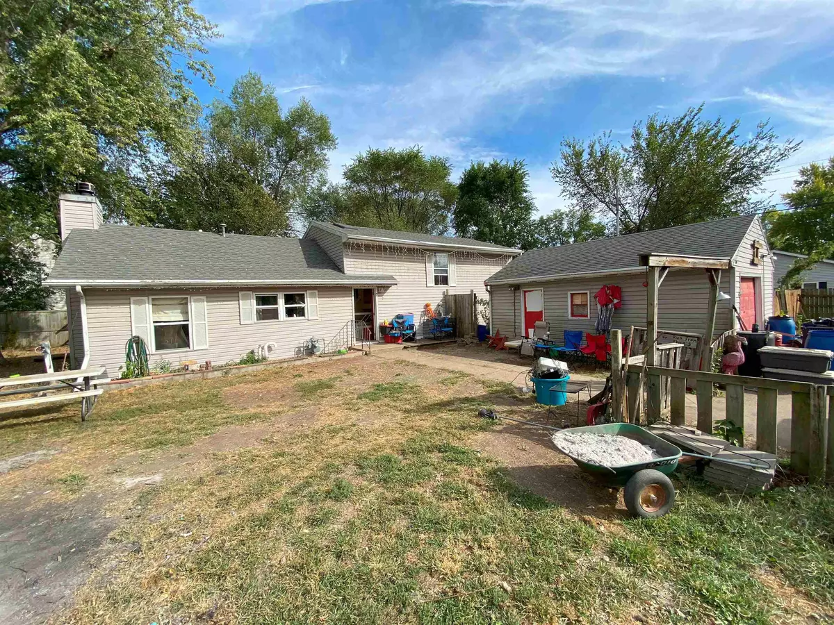 Machesney Park, IL 61115,807 Wood Avenue