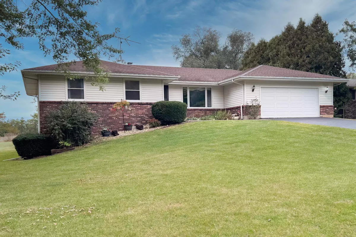 Rockford, IL 61101,4036 FOX HILLS Drive