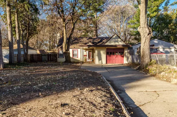 Rockford, IL 61108,1603 Log Cabin Avenue