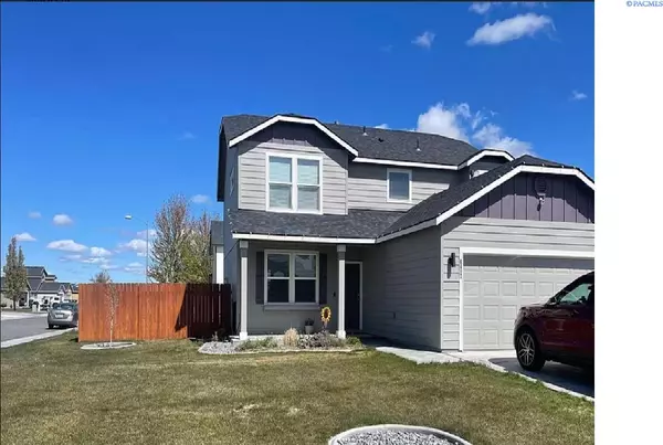 6417 Pacific Pines, Pasco, WA 99301