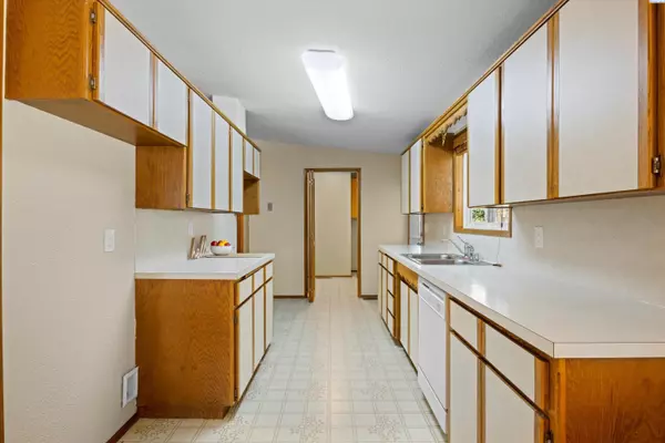 803 N Huntington St Kennewick, WA 99336