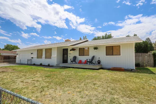 1935 W 7th Avenue,  Kennewick,  WA 99336