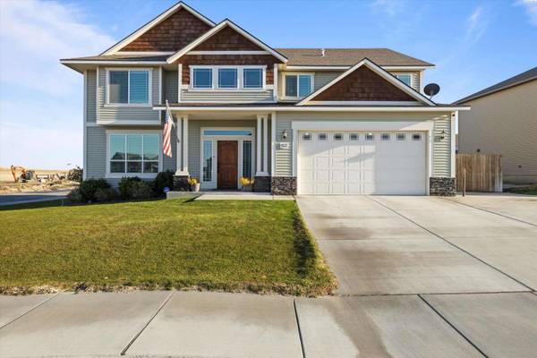 4122 NW Commons Dr, Pasco, WA 99301