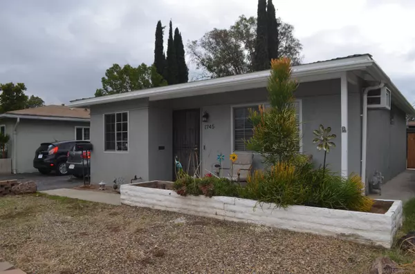 1745 E Grand Ave, Escondido, CA 92027