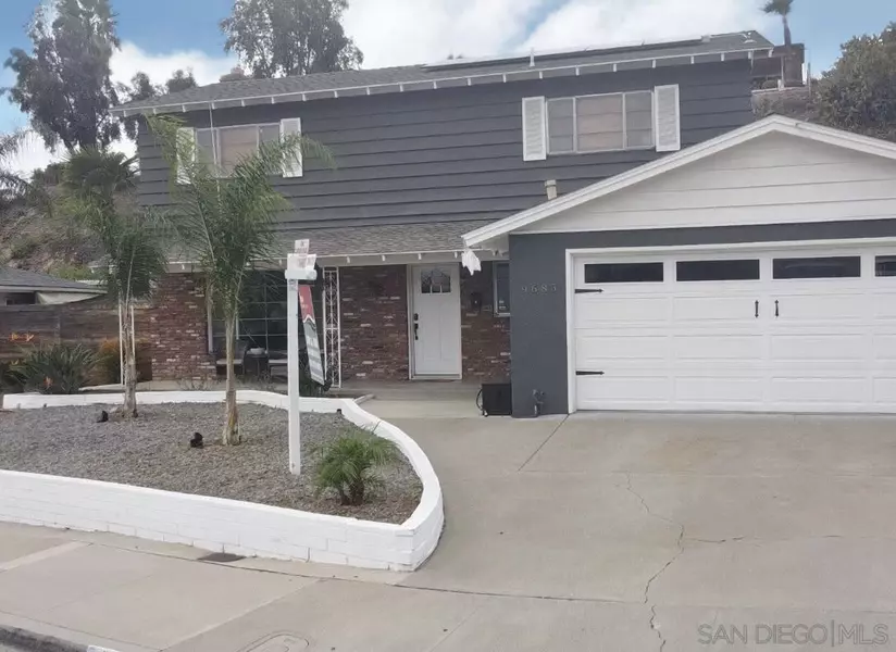 9685 Wayfarer Dr, La Mesa, CA 91942