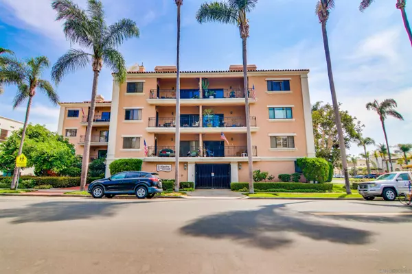 Coronado, CA 92118,707 Orange Avenue #3C