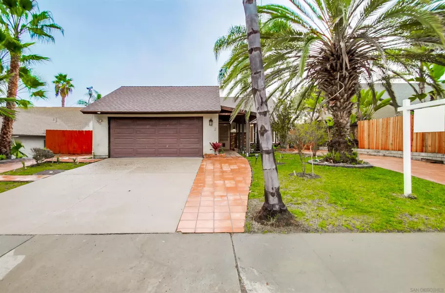 316 Dorsey Way, Vista, CA 92083