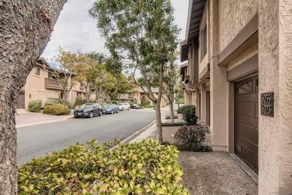 6035 Gaines Street, San Diego, CA 92110