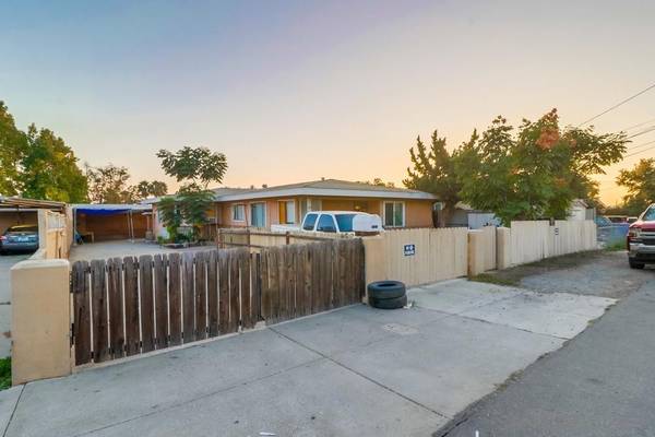 8019-21 Roy St., Lemon Grove, CA 91945