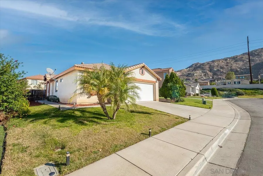 26092 Haflinger Ct, Moreno Valley, CA 92555