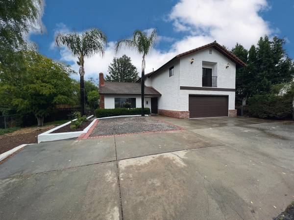 9127 HILLMAN WAY, Lakeside, CA 92040