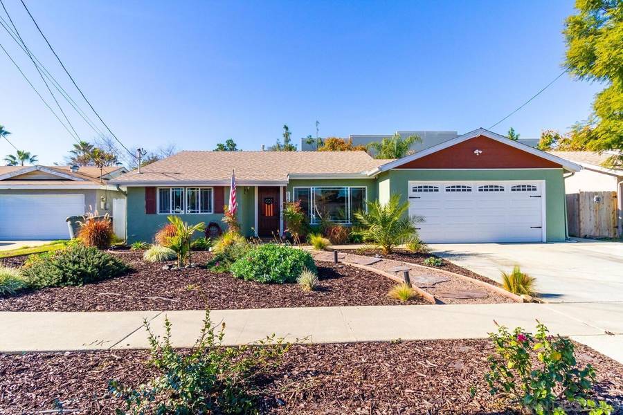 1029 Joshua St, Escondido, CA 92026