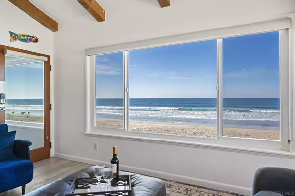 San Diego, CA 92109,3969 Ocean Front Walk #5