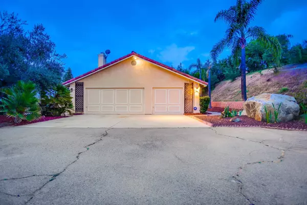 Escondido, CA 92026,29091 N View Lane