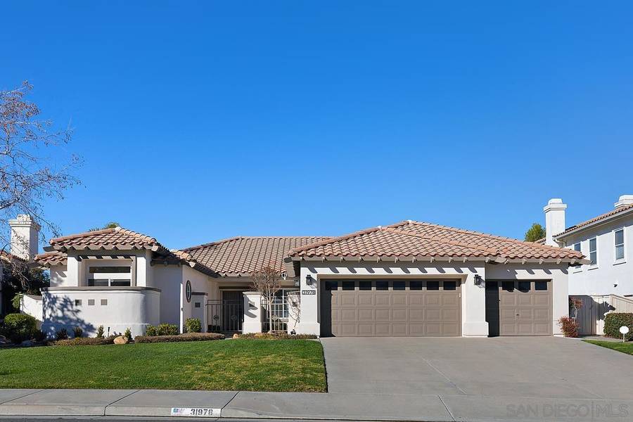 31978 Via Seron, Temecula, CA 92592