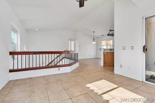 Santee, CA 92071,164 River Rock