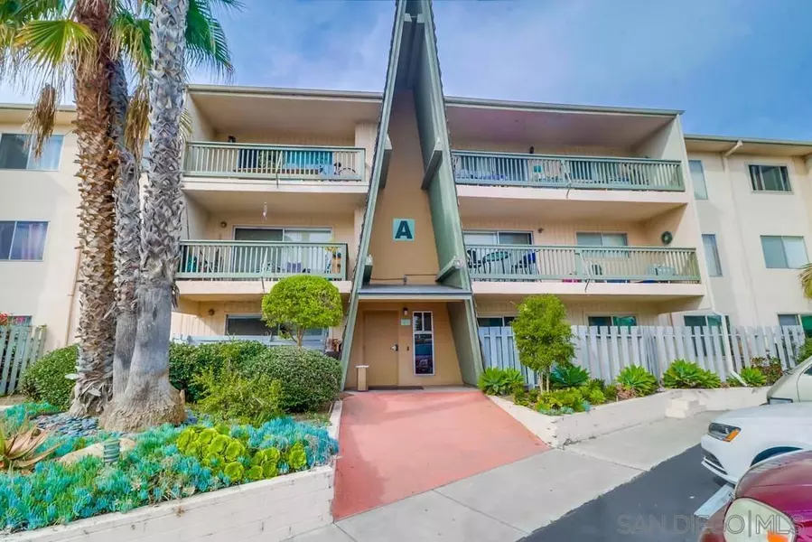 4444 W Point Loma Blvd #12, San Diego, CA 92107