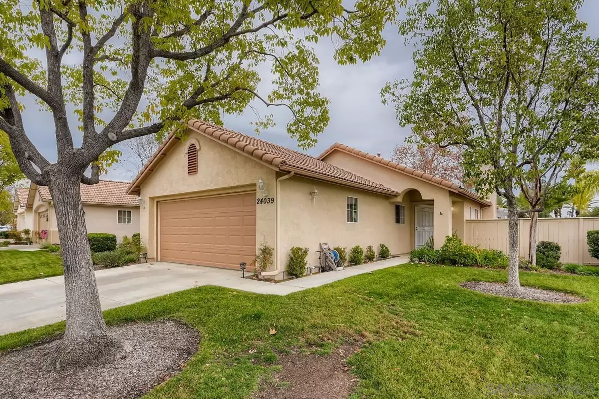 Murrieta, CA 92562,24039 Via Astuto